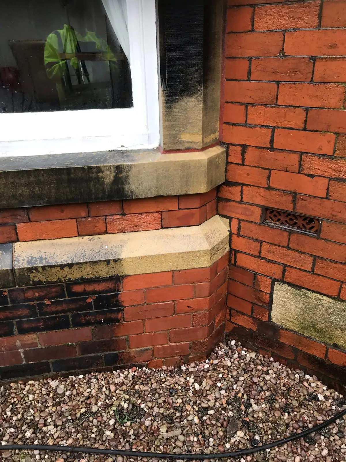 jetwashing-walls